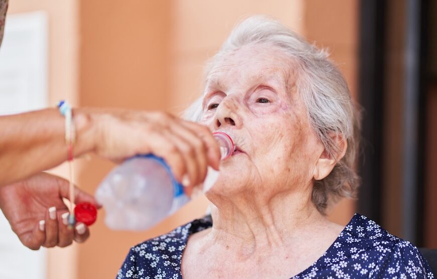 canicule personne âgée