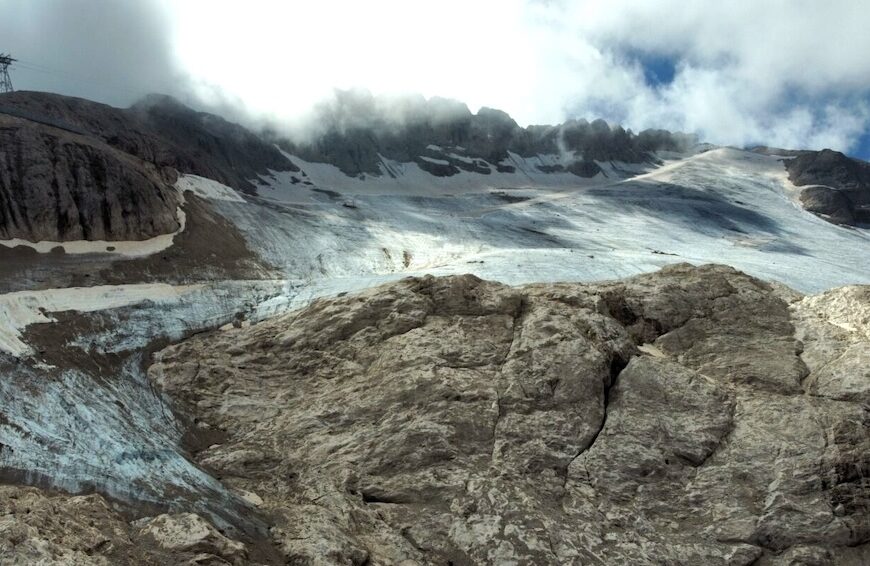 Glacier de la Marmolada